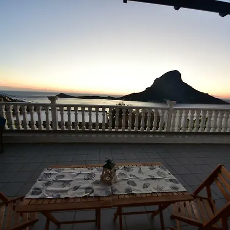 Panos Lejlighed Masouri